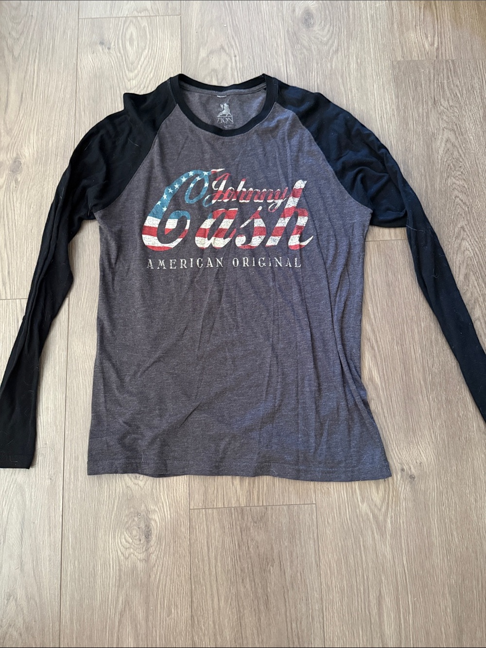 Johnny Cash American Original Long Sleeve Raglan Shirt - Charcoal/Black